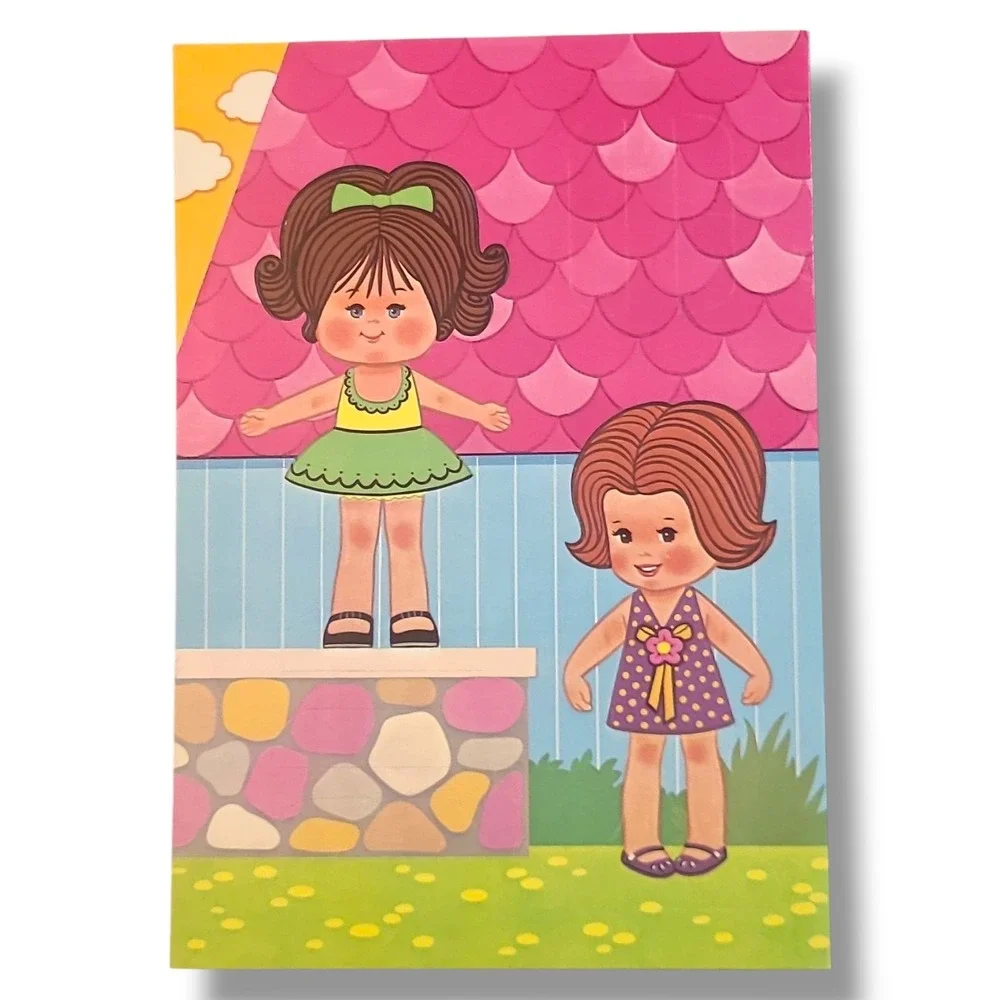 A House Full of‎ Dolls and Clothes Whitman 1971 Uncut Paper Doll Book 4 Dolls